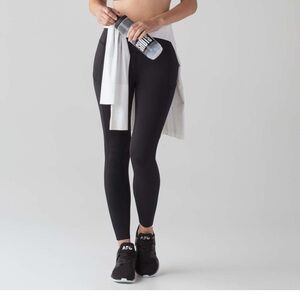 Lululemon Fast & Free 7/8 Tight II *Nulux 25" Size 4 Black